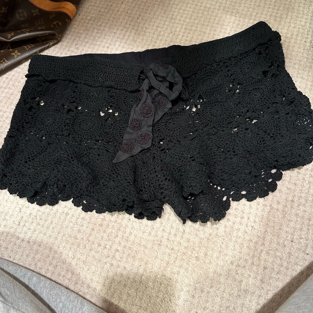 Letarte shorts large